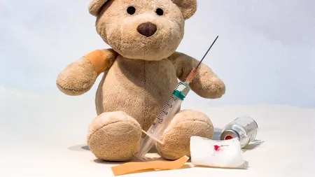 CNSU a aprobat achiziţionarea a 4.000 de kit-uri EpiPen150Junior, de uz pediatric, în contextul pregătirii vaccinării împotriva COVID-19 a copiilor cu vârste între 5 şi 11 ani