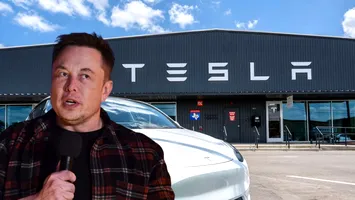 Concedieri masive la Tesla! Acțiunile companiei s-au prăbușit