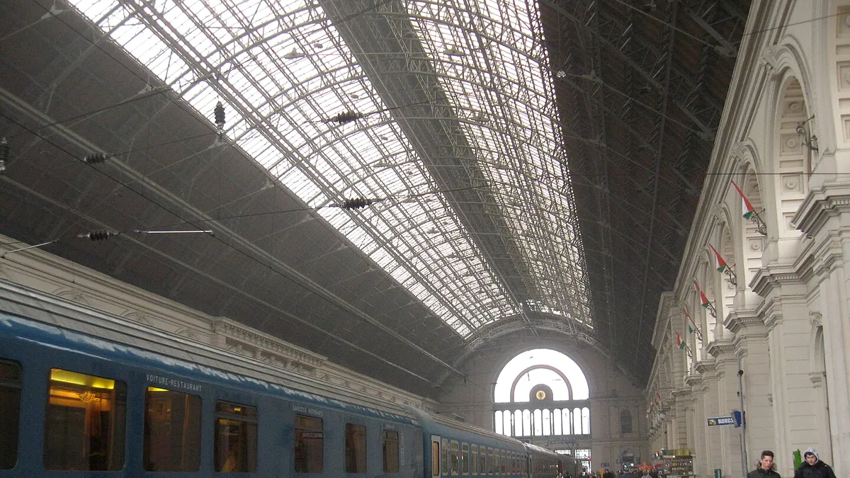Gara Keleti din Budapesta și-a redeschis porțile