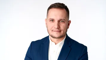 Andrei Nistor, noul prefect al Capitalei. Cine este USR-istul care preia funcția de la Mihai Toader