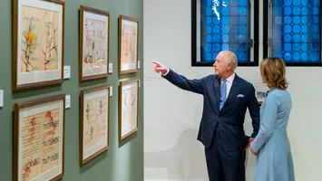 Regele Charles al III-lea, omagiu Reginei Maria: vizită la expoziția „Maria a României. Regina artistă” din Londra