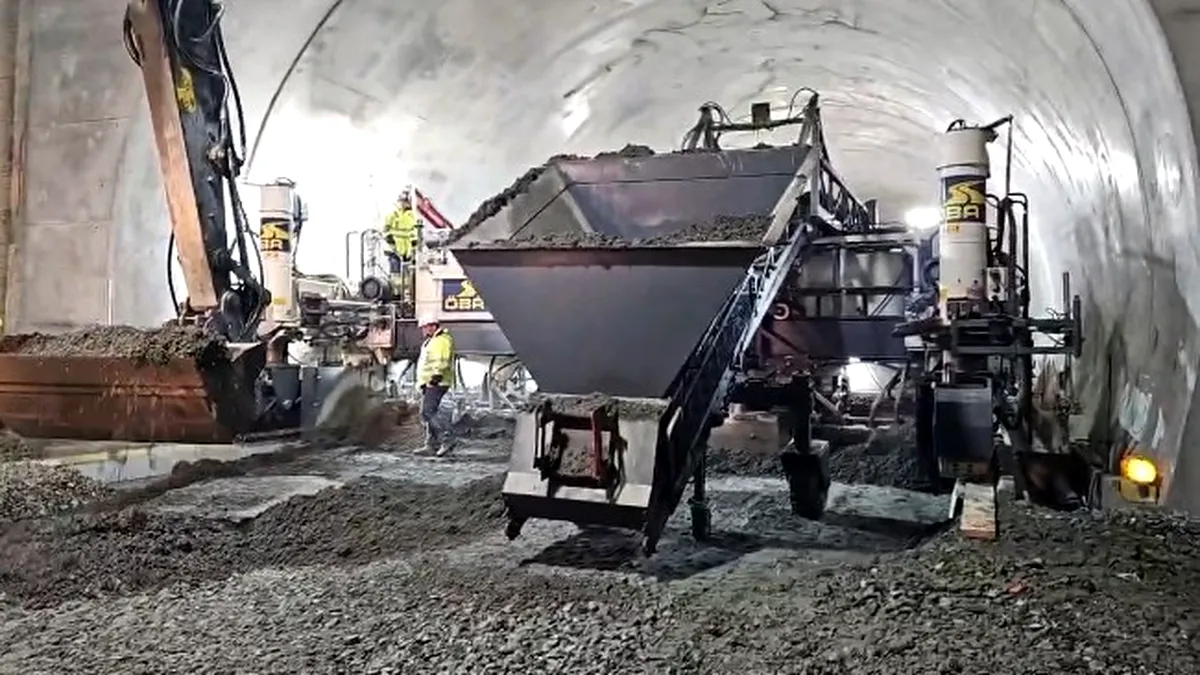 Tunelul Momaia prinde formă: CNAIR intră într-o etapă decisivă pe Autostrada Sibiu–Pitești VIDEO