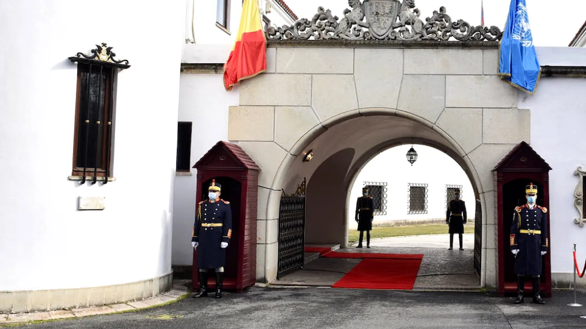 Palatul Elisabeta din București este deschis publicului! Programul de vizitare și ce puteți vedea în locul de poveste