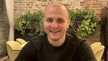 Andrei Gușă, fiul consultantului politic Cozmin Gușă, a devenit deputat de Prahova