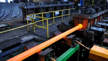 Miliardarul ucrainean Victor Pinchuk a repornit un important combinat metalurgic din România