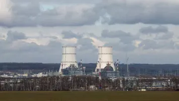Dronele Kievului provoacă panică în Rusia: avarie la centrala nucleară Kursk și explozie la Ust-Luga