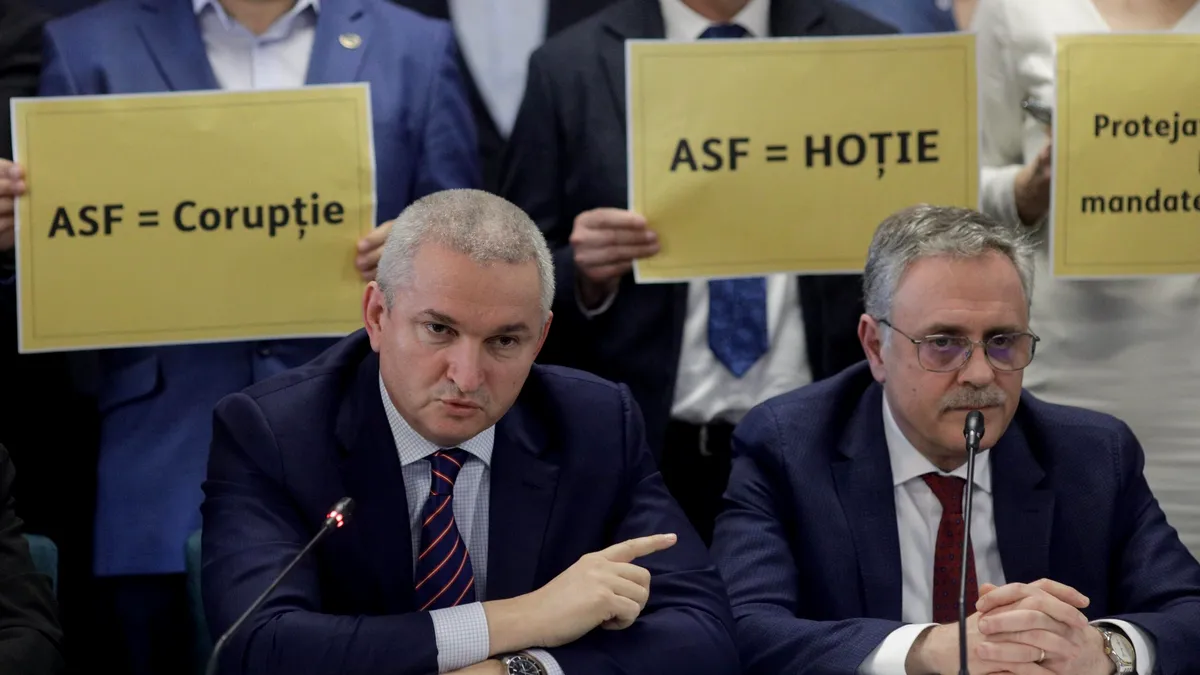 Protest AUR la sediul ASF! Simion vrea schimbarea lui Nicu Marcu