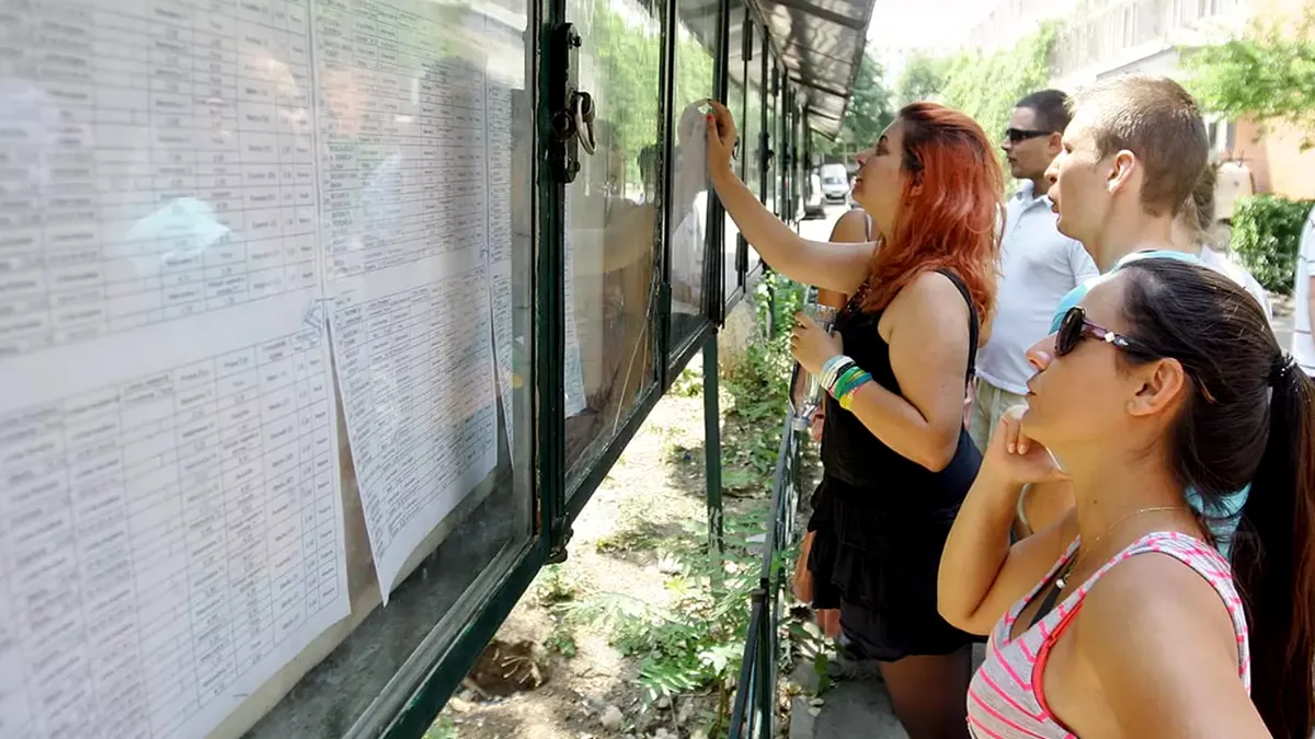 Corectarea lucrărilor de Bacalaureat, plătită ca în Franța. Cât vor primi profesorii pentru fiecare lucrare