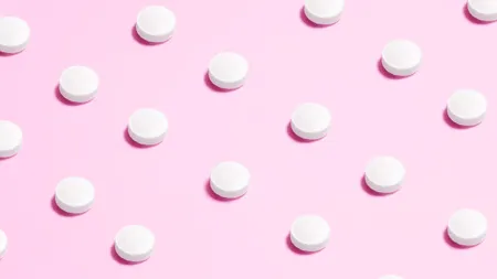 Cum au crescut vânzările de paracetamol în contextul crizei sanitare