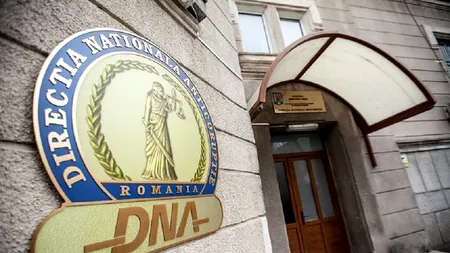 Trei patroni ai unor firme de ride-sharing, reținuți de DNA după ce ar fi prejudiciat statul cu peste 49 de milioane de lei