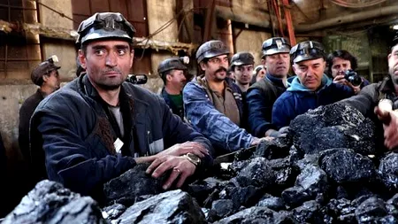 Guvernul va aloca bani în 3 tranșe pentru a plăti salariile minerilor de la CE Hunedoara