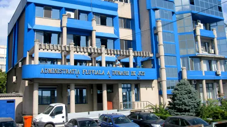 Oameni de afaceri trimiși în judecată de DNA pentru șpaga destinată unui șef din Ministerul Transporturilor