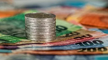 Amenzi mai mari pentru parlamentarii care lipsesc nemotivat