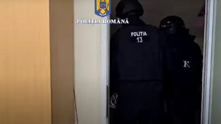 Poliția „a intrat tare” în funcționarii publici din Brașov (Video)