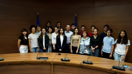 Elevii de top din Sectorul 3 au fost premiați de Robert Negoiță