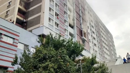 Un incendiu a cuprins un hotel din Băile Felix