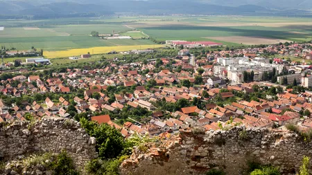 Un colț de rai ascuns în inima Transilvaniei, cucerit de valuri de turiști în fiecare an