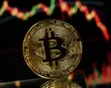 Bitcoin se prăbușește: criptomoneda pierde o treime din valoare în doar câteva săptămâni