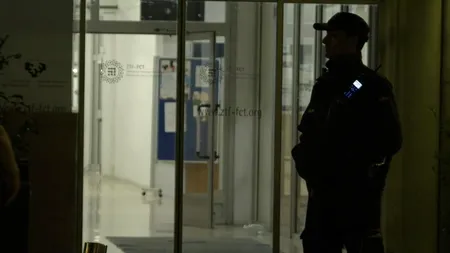 S-a tras cu o armă de vânătoare: Panică într-un campus studențesc din Ţara Bascilor (VIDEO)
