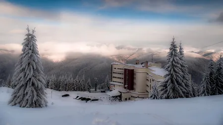Sinaia: 24 de turiști, inclusiv 12 copii, coborâți de jandarmii montani de la Cota 1400