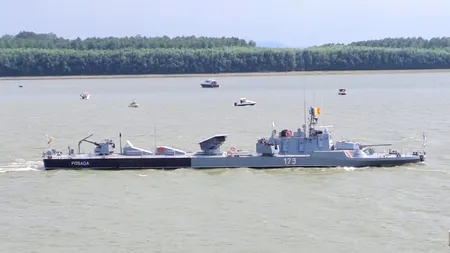 Infanteriștii marini și navele „Forțelor Navale” supraveghează zona de război din Ucraina