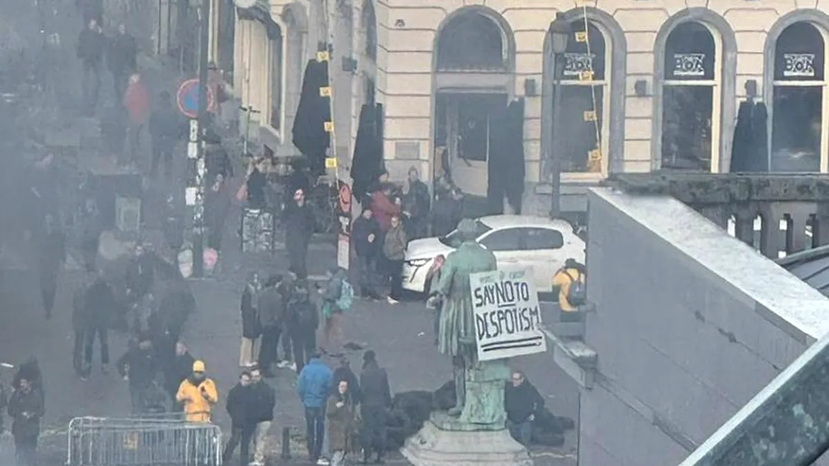 Fermierii protestează, UE este ocupată să ajute Ucraina cu 50 de miliarde de euro