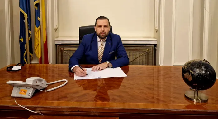 Alexandru Săraru