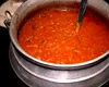 Zacuscă de fasole boabe, rețeta tradițională care iese cremoasă ca la mama acasă