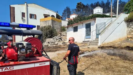 Pompierii români în Grecia: Noi misiuni de supraveghere și monitorizare a zonelor critice FOTO
