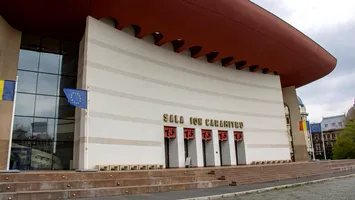 Statul sabotează cultura: contracte ilegale și bani pierduți la Teatrul Național și Biblioteca Națională
