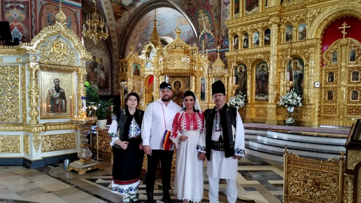 Adriana Bahmuțeanu s-a cununat religios într-o mănăstire din Ucraina: 