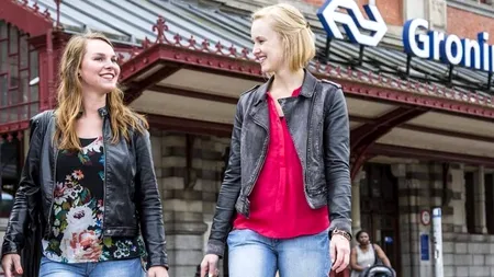 Tot mai mulți tineri români aleg să studieze în Olanda