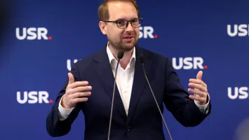 La ce sinecuri de top mai râvnește USR