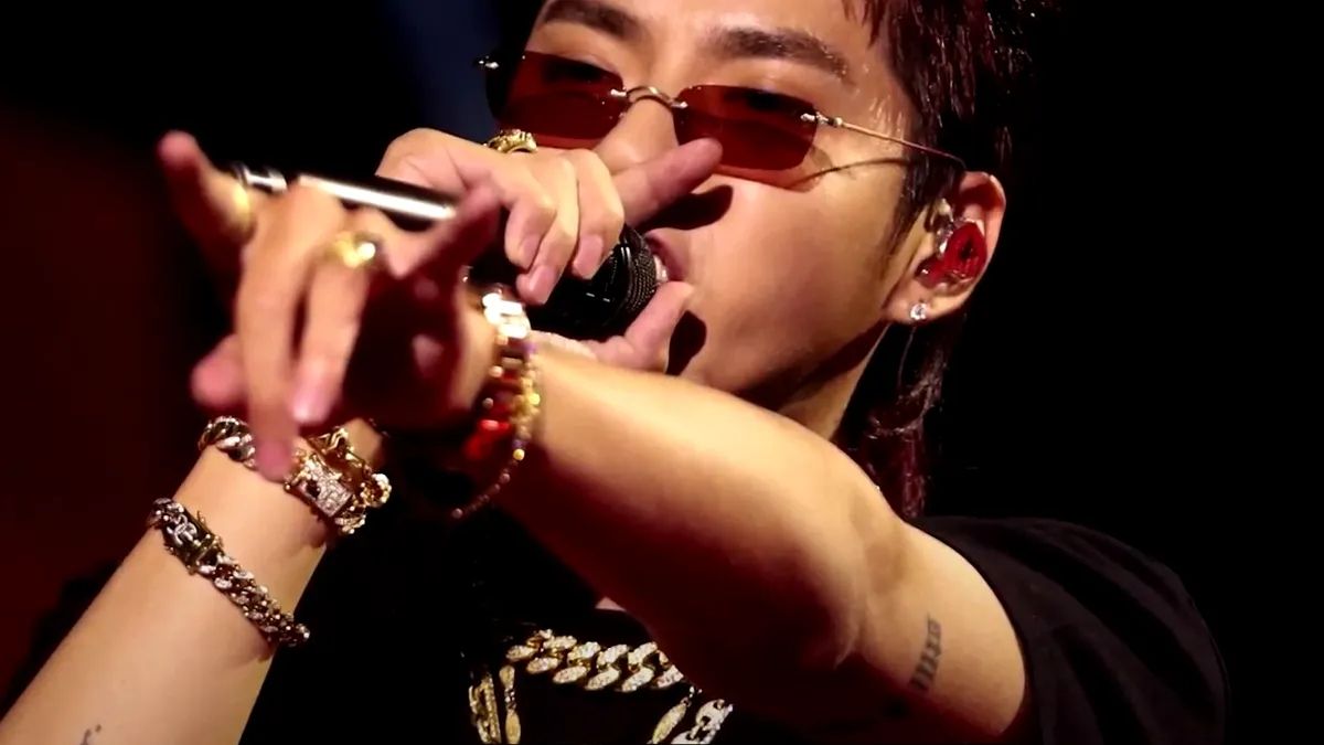 China îl trimite în închisoare pe starul pop canadian Kris Wu pentru viol