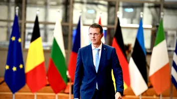 Moșteanu minimalizează plecarea soldaților americani: vorbește despre ”ajustări”, nu despre pierderi