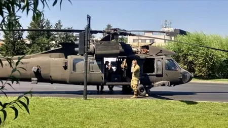 De ce a aterizat elicopterul Black Hawk în centrul Capitalei?