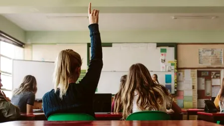 Discipline noi pentru unii elevi de liceu. O materie revine după mai bine de 20 de ani