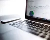Platformă de advertoriale SEO: de ce înlocuiește tot mai des outreach-ul manual și agenția clasică