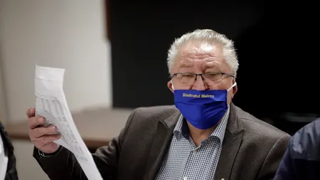 Ion Rădoi, din nou la sediul DNA. Sindicalistul a venit însoțit de susținători