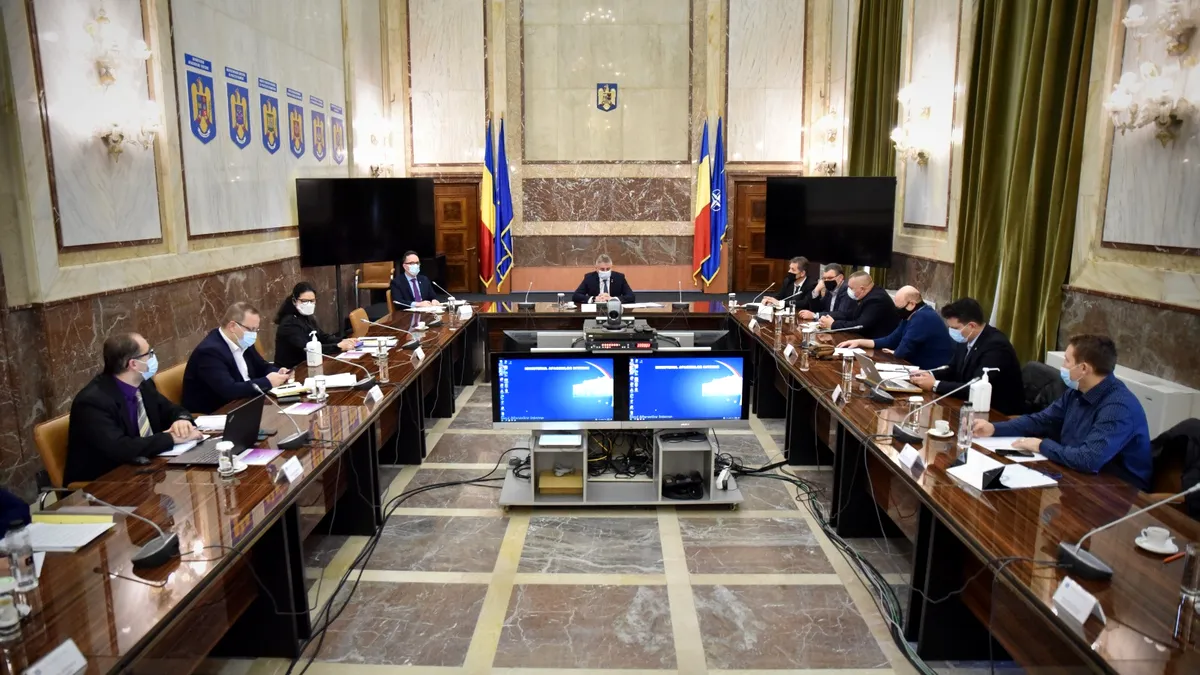 Ministrul de Interne, întâlnire cu sindicaliștii. Înghețarea salariilor personalului MAI, principala temă de discuție