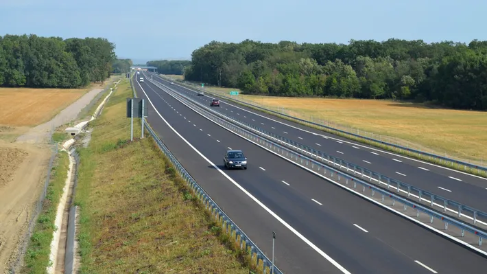 CNAIR deschide circulația pe un nou tronson al Autostrăzii A3 Transilvania. Când va fi dat în trafic lotul Zimbor – Poarta Sălajului