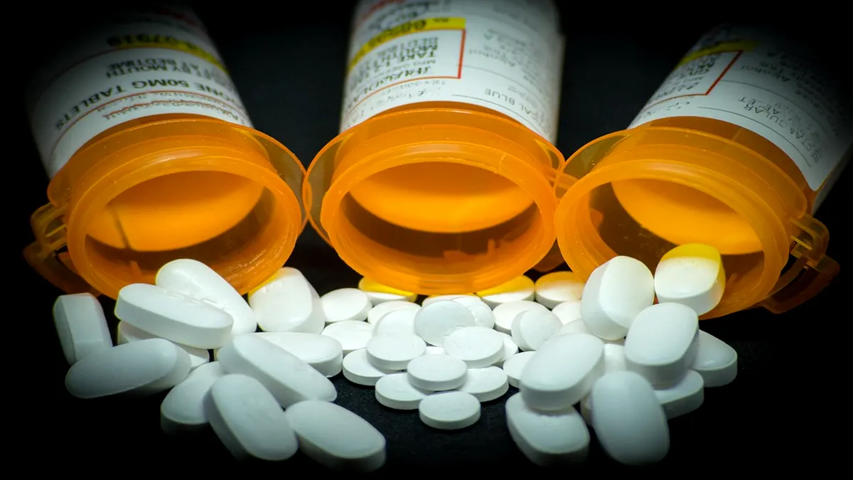 Lumea întreagă, ostatica companiilor farmaceutice. Raportul Organizaţiei Mondiale a Sănătăţii