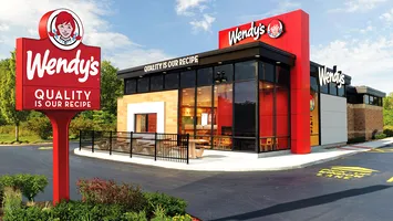 Două branduri americane de fast-food vizează piața din România. Unul a și început angajările