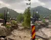 Prăpăd în țară din cauza inundațiilor. Case distruse, mașini luate de apă și drumuri blocate, sute de oameni evacuați(VIDEO)