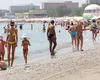 Avalanșă de reduceri pe Litoral începând de luni! Concediu aproape gratis, cu șezlong inclus