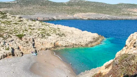 O insulă din Grecia oferă casă, pământ și 500 de euro noilor locuitori