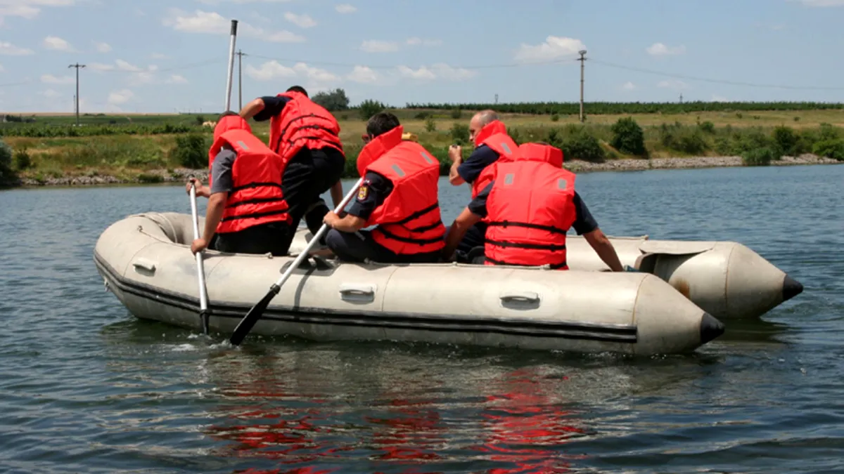 Corpul adolescentului dispărut în apele râului Prut a fost găsit fără viață