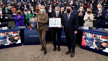 Fiica lui Aleksei Navalnîi a primit Premiul Saharov în numele tatălui ei aflat în închisoare