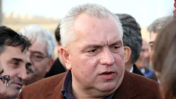 Fostul baron Nicușor Constantinescu scapă de urmărirea penală în dosarul Herghelia Mangalia, dar rămâne dator cu peste 5,5 milioane lei
