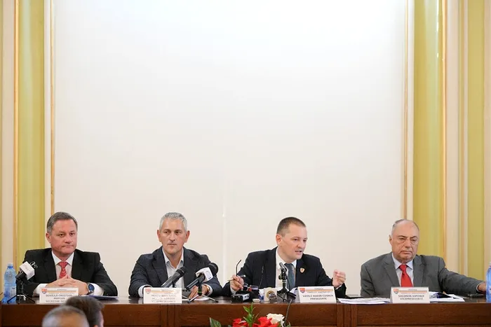 Credit pentru credit! CJ Dolj, împrumut de 26 de milioane de euro la final de mandat